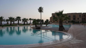 Fort Chambray, Blissful Escape